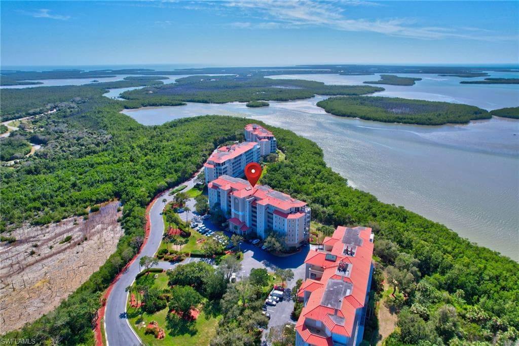 201 Vintage Bay Dr B12, Marco Island, FL 34145-49
