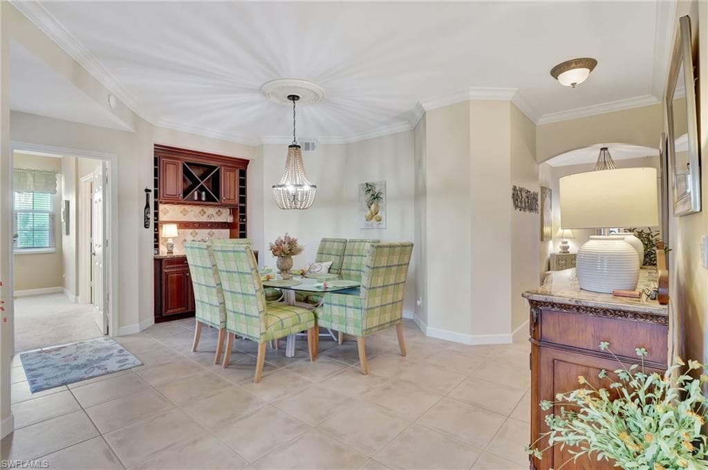 201 Vintage Bay Dr B12, Marco Island, FL 34145-8
