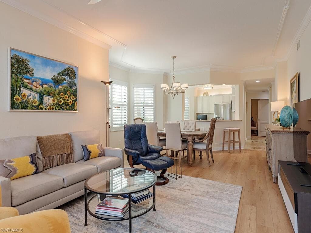 2433 Ravenna Blvd 102, Naples, FL 34109-4