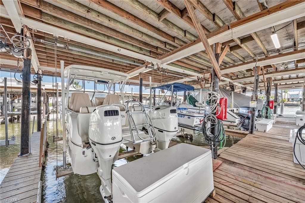 1100 8th Ave S 105a, Naples, FL 34102-19