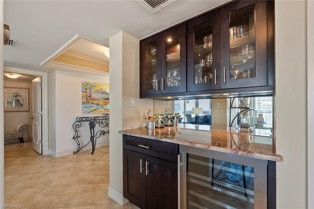 4031 Gulf Shore Blvd N 11c, Naples, FL 34103-15