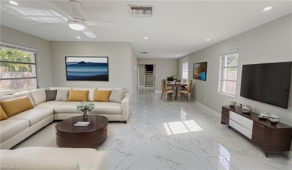 9025 Somerset Ln, Bonita Springs, FL 34135-11