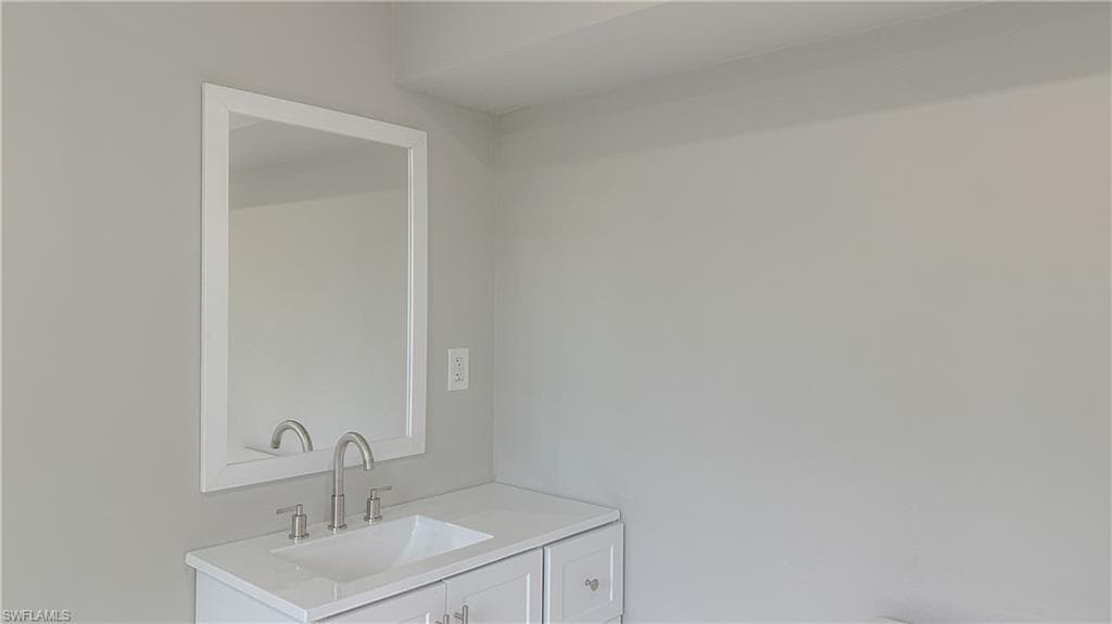 9025 Somerset Ln, Bonita Springs, FL 34135-22