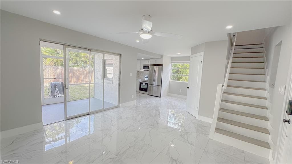 9025 Somerset Ln, Bonita Springs, FL 34135-29