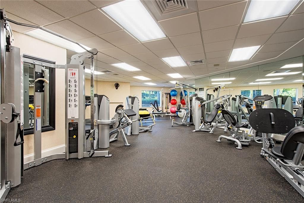 8473 Bay Colony Dr 203, Naples, FL 34108-17