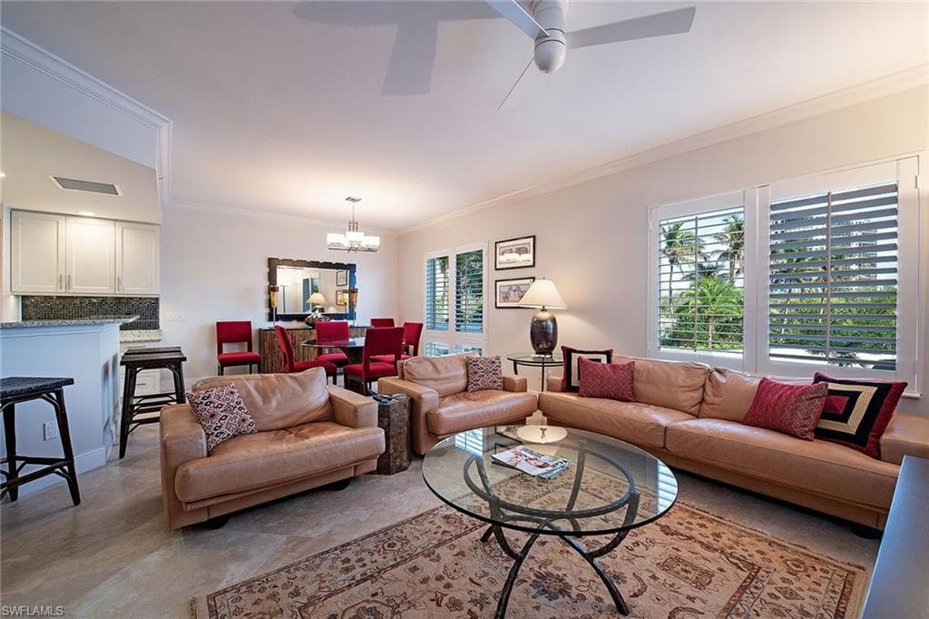 8473 Bay Colony Dr 203, Naples, FL 34108-5
