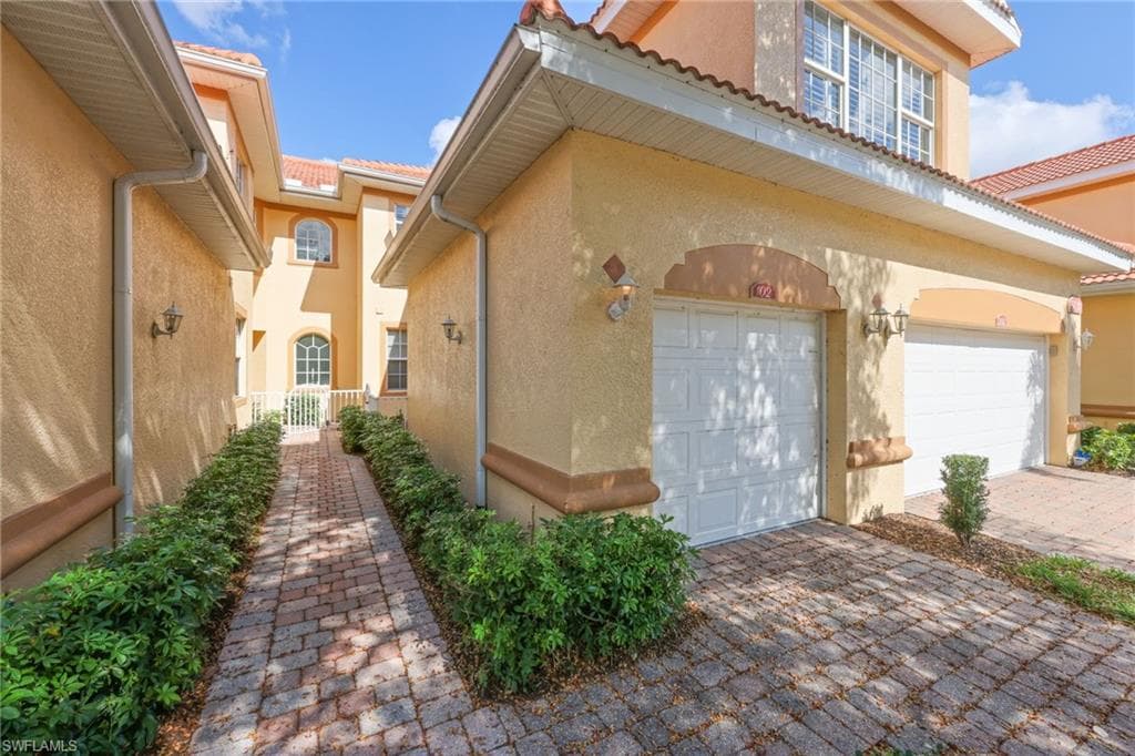 5630 Chelsey Ln 102, Fort Myers, FL 33912-1