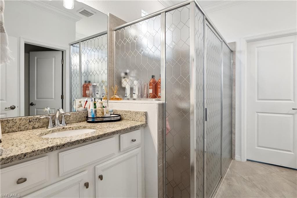 1751 Alameda Dr, Naples, FL 34120-15