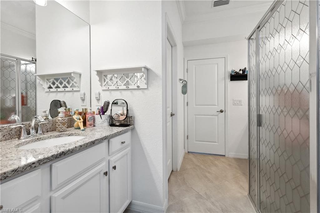 1751 Alameda Dr, Naples, FL 34120-16