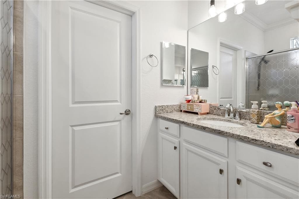 1751 Alameda Dr, Naples, FL 34120-17