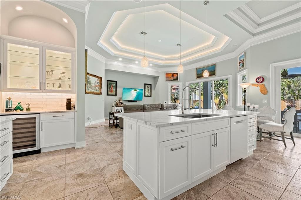 491 Wedge Dr, Naples, FL 34103-10