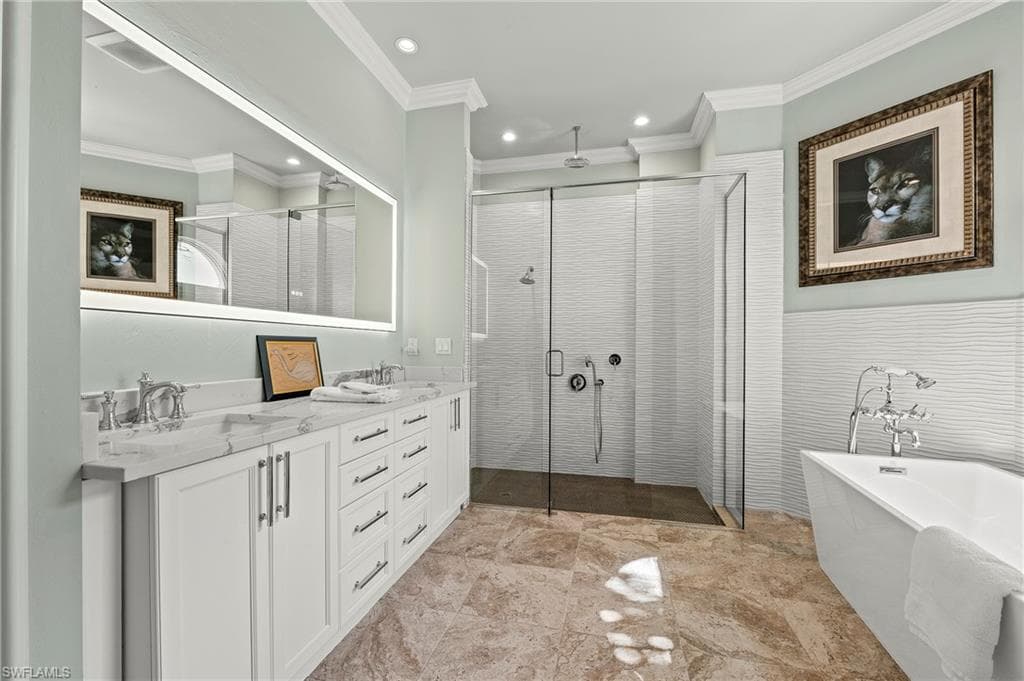 491 Wedge Dr, Naples, FL 34103-18