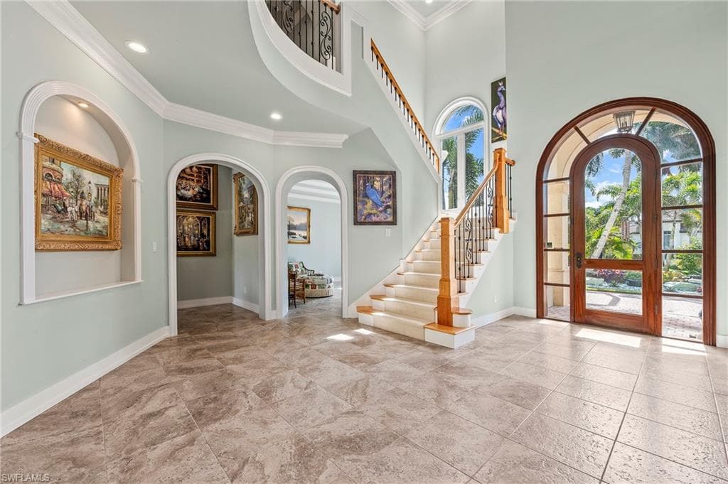 491 Wedge Dr, Naples, FL 34103-3