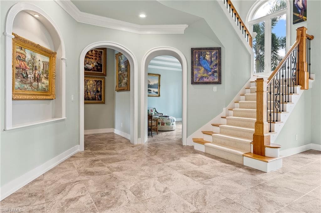 491 Wedge Dr, Naples, FL 34103-5