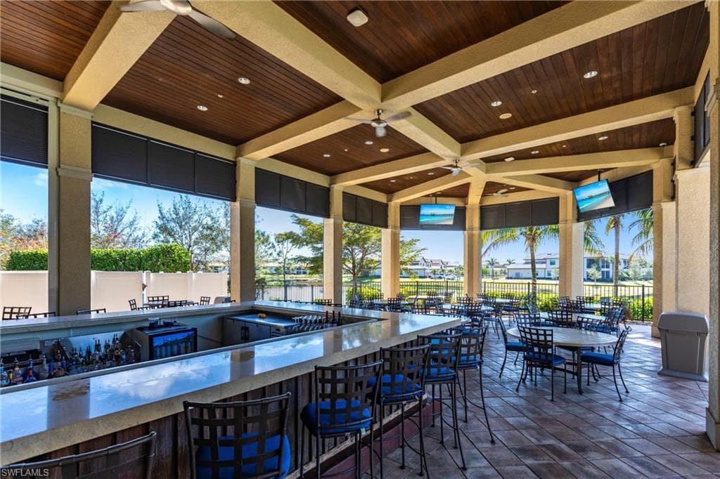 2351 Montserrat Ln 202, Naples, FL 34120-43