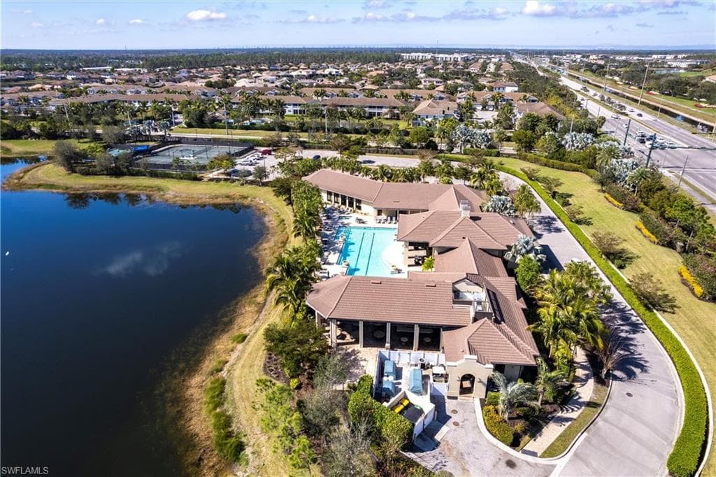 2351 Montserrat Ln 202, Naples, FL 34120-47