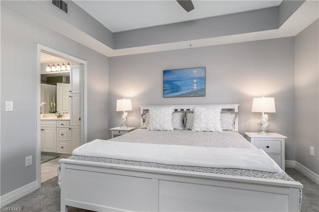 410 Bayfront Pl 2403, Naples, FL 34102-21