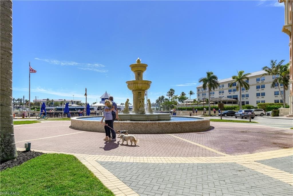 410 Bayfront Pl 2403, Naples, FL 34102-33