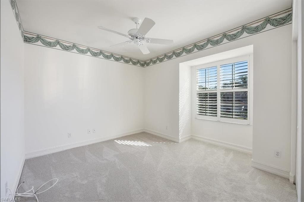 1575 Clermont Dr N-201, Naples, FL 34109-22