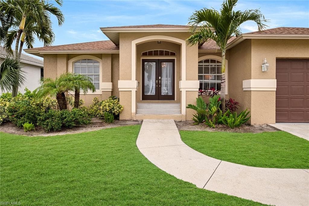 1395 Leland Way, Marco Island, FL 34145-33