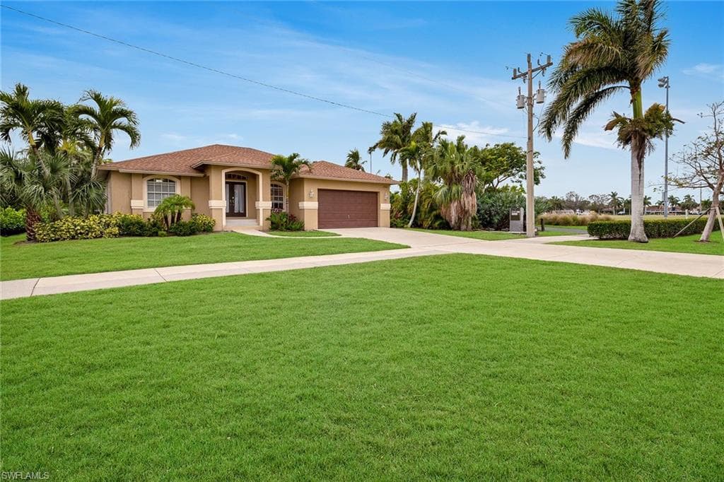 1395 Leland Way, Marco Island, FL 34145-35