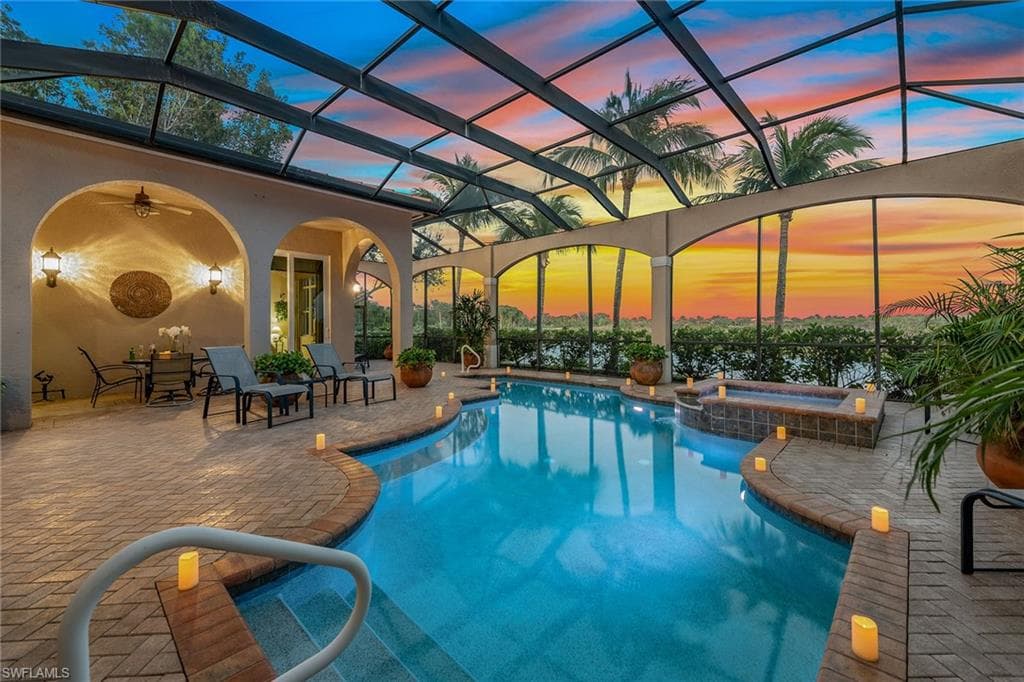 8524 Bellagio Dr, Naples, FL 34114-1