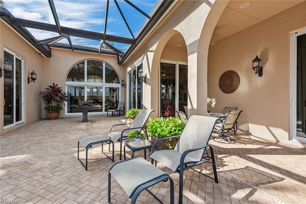 8524 Bellagio Dr, Naples, FL 34114-40