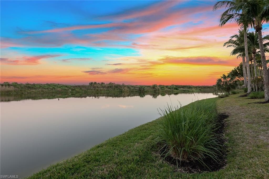 8524 Bellagio Dr, Naples, FL 34114-42