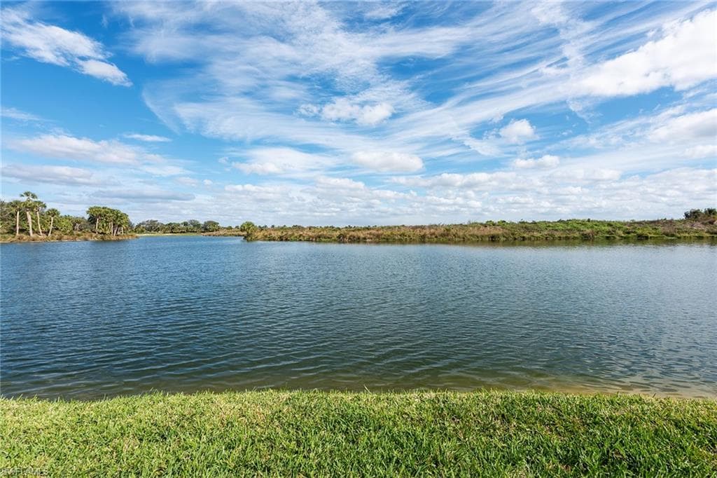 8524 Bellagio Dr, Naples, FL 34114-43
