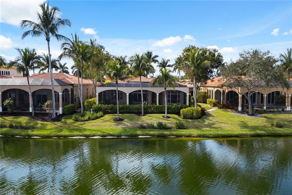 8524 Bellagio Dr, Naples, FL 34114-49