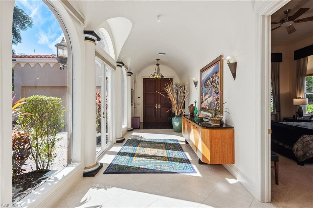 8524 Bellagio Dr, Naples, FL 34114-4