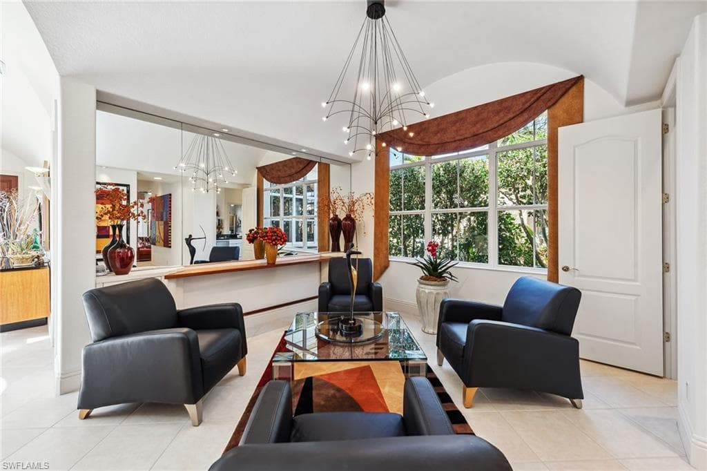 8524 Bellagio Dr, Naples, FL 34114-7