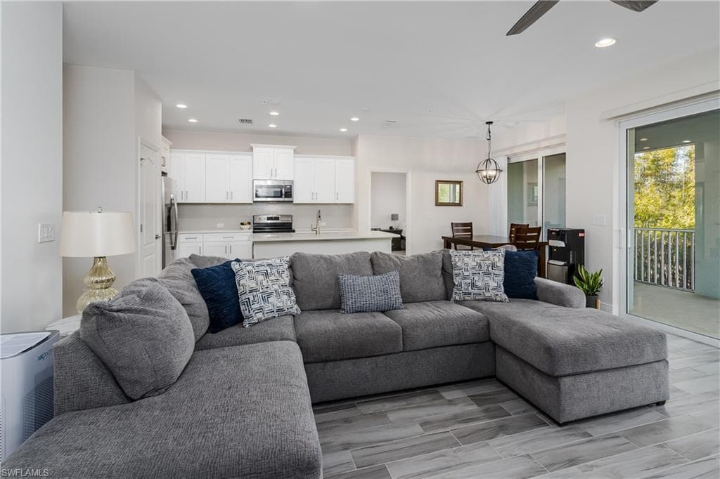 2343 Sheen Ln 408, Naples, FL 34120-14