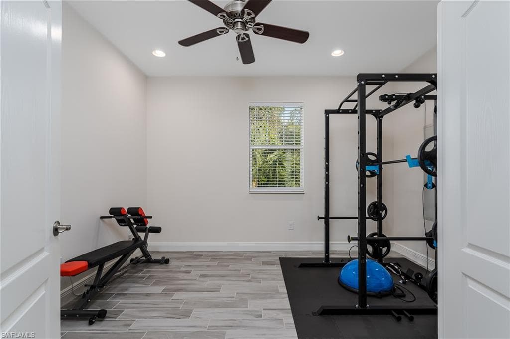 2343 Sheen Ln 408, Naples, FL 34120-28