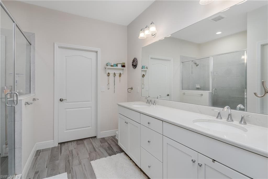 2343 Sheen Ln 408, Naples, FL 34120-29