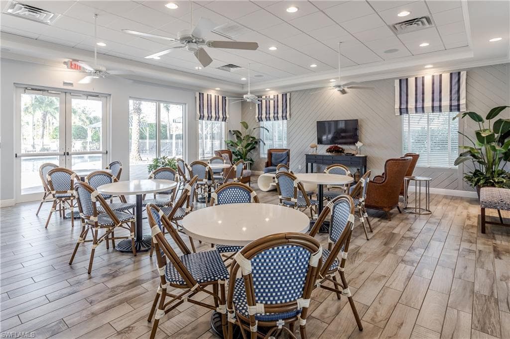2343 Sheen Ln 408, Naples, FL 34120-38