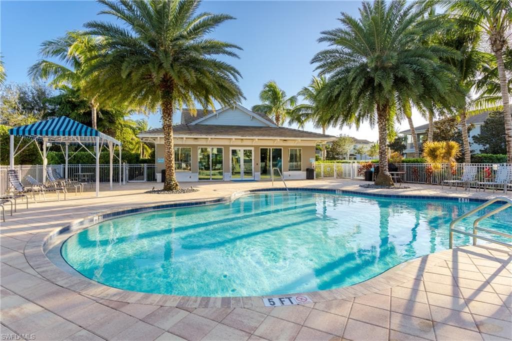 2343 Sheen Ln 408, Naples, FL 34120-40