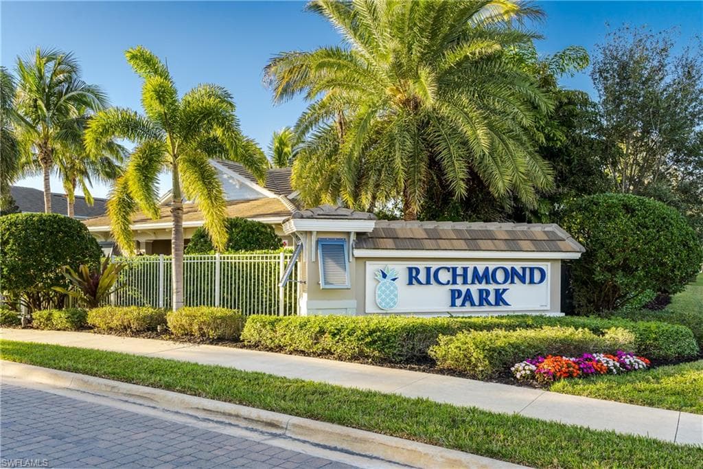 2343 Sheen Ln 408, Naples, FL 34120-42