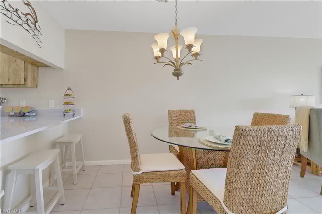 1708 Kings Lake Blvd 104, Naples, FL 34112-10