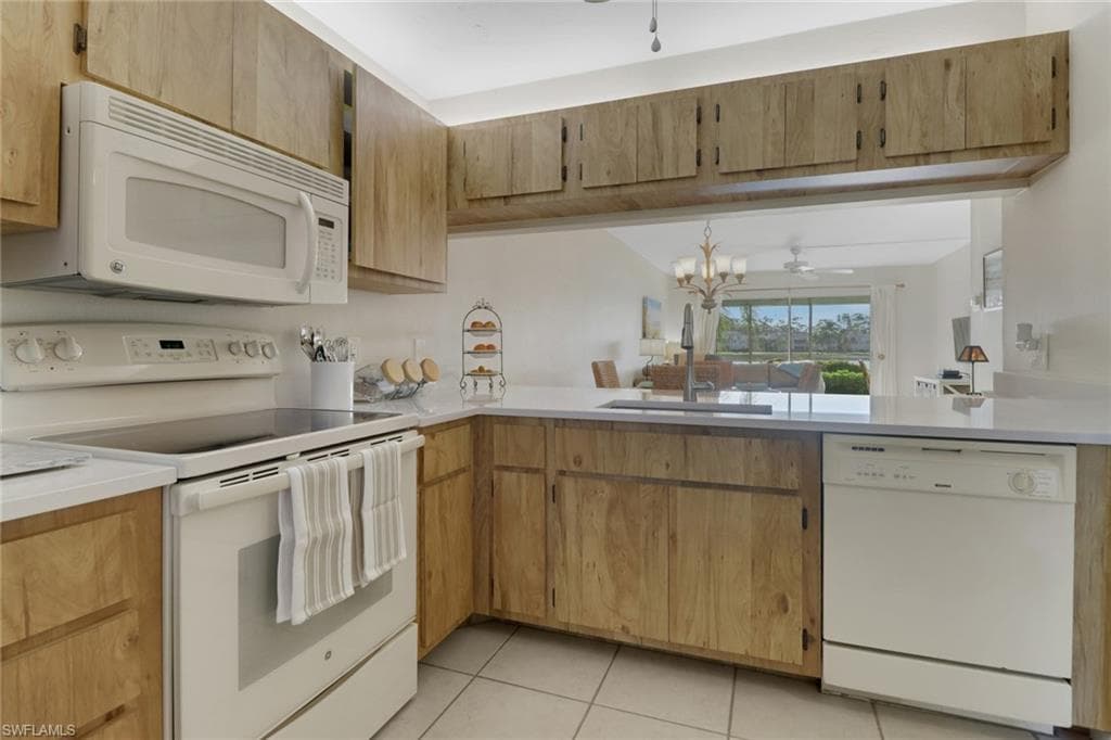 1708 Kings Lake Blvd 104, Naples, FL 34112-13