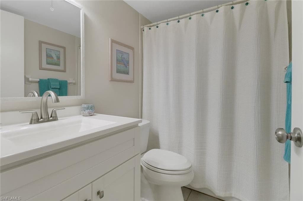1708 Kings Lake Blvd 104, Naples, FL 34112-21