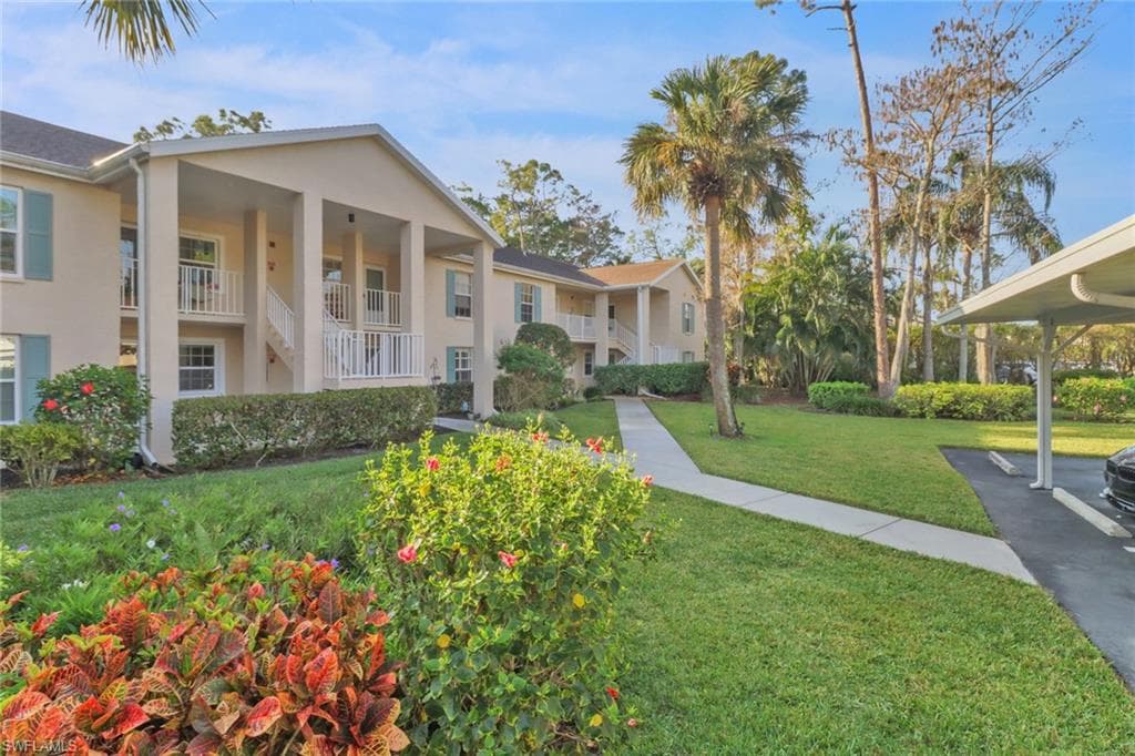 1708 Kings Lake Blvd 104, Naples, FL 34112-25