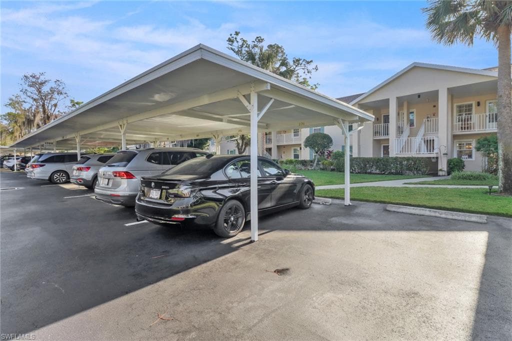 1708 Kings Lake Blvd 104, Naples, FL 34112-29