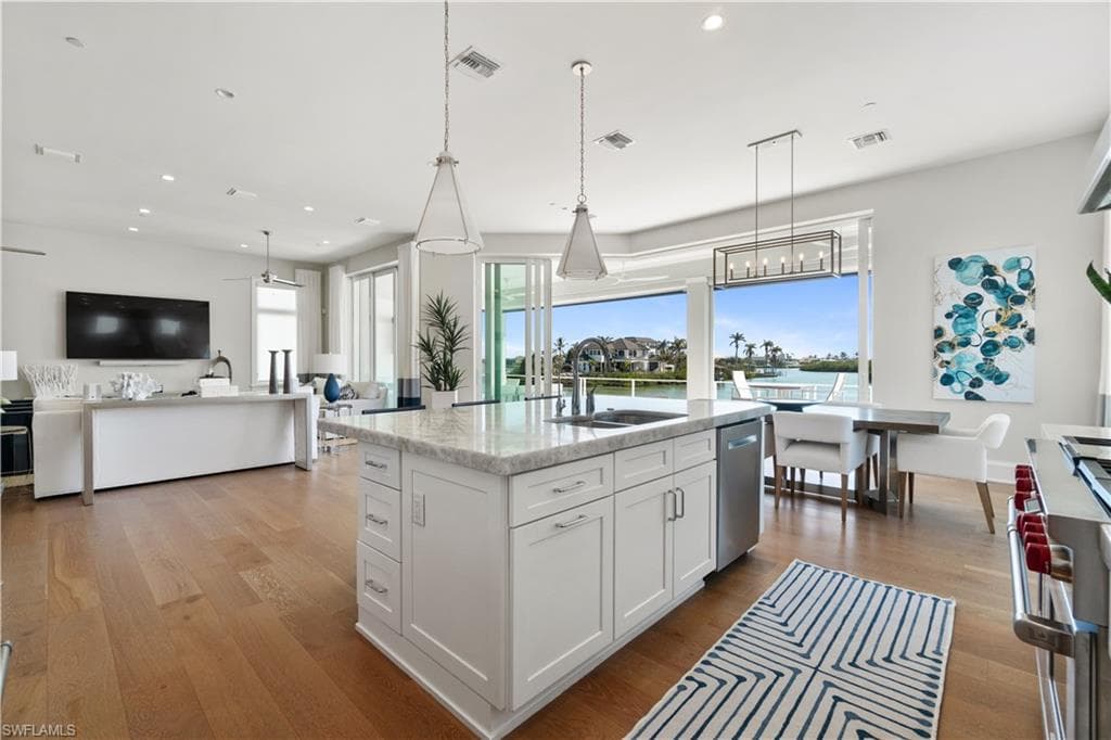5997 Cypress Ln, Bonita Springs, FL 34134-12