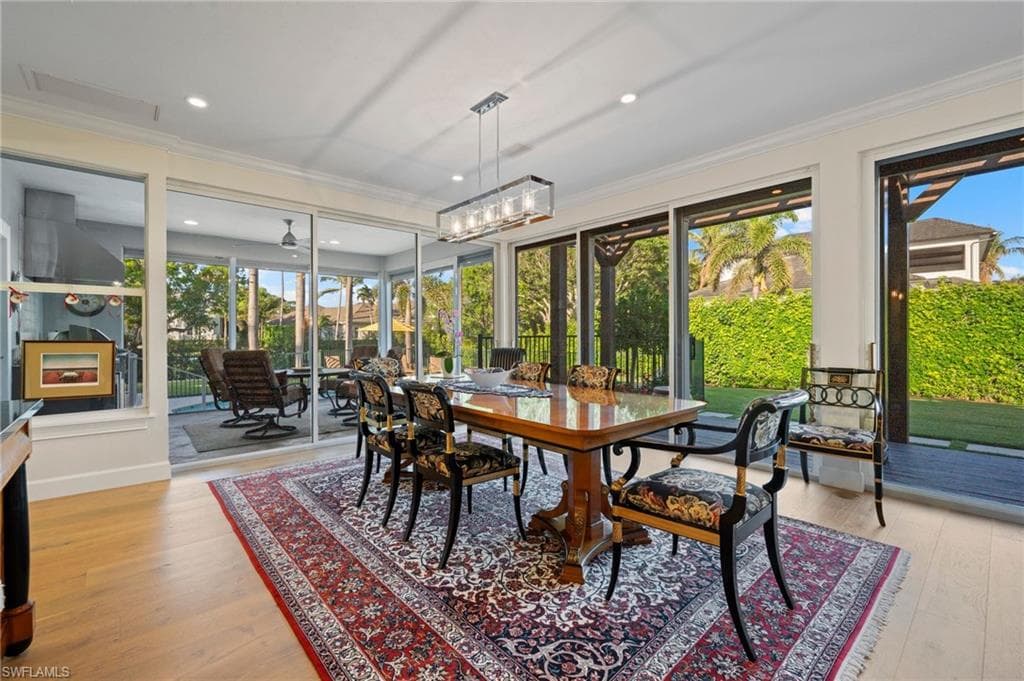 1180 Oleander Dr, Naples, FL 34102-24