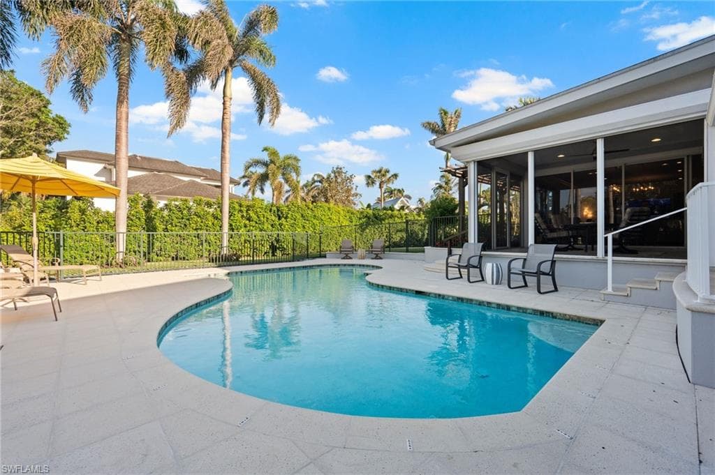 1180 Oleander Dr, Naples, FL 34102-31