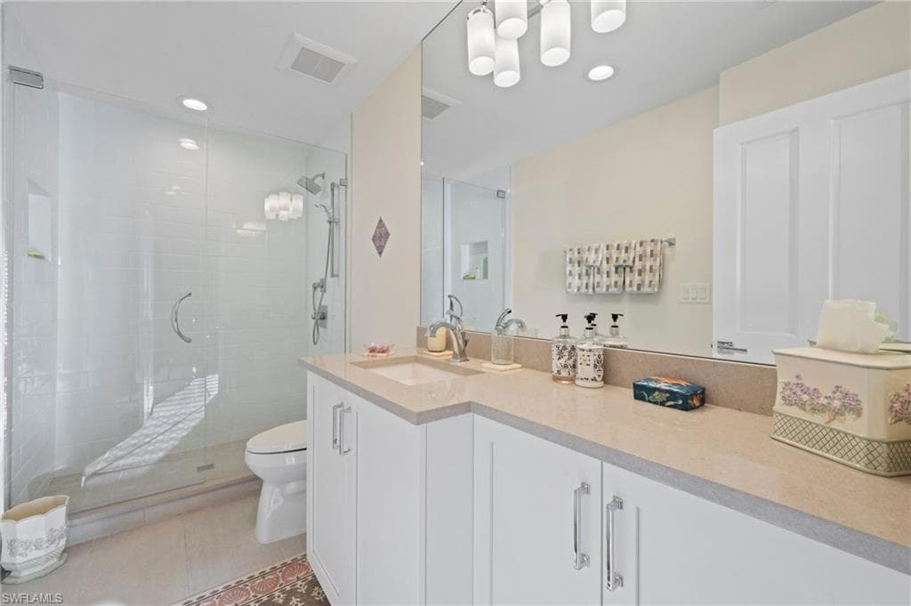 1180 Oleander Dr, Naples, FL 34102-41