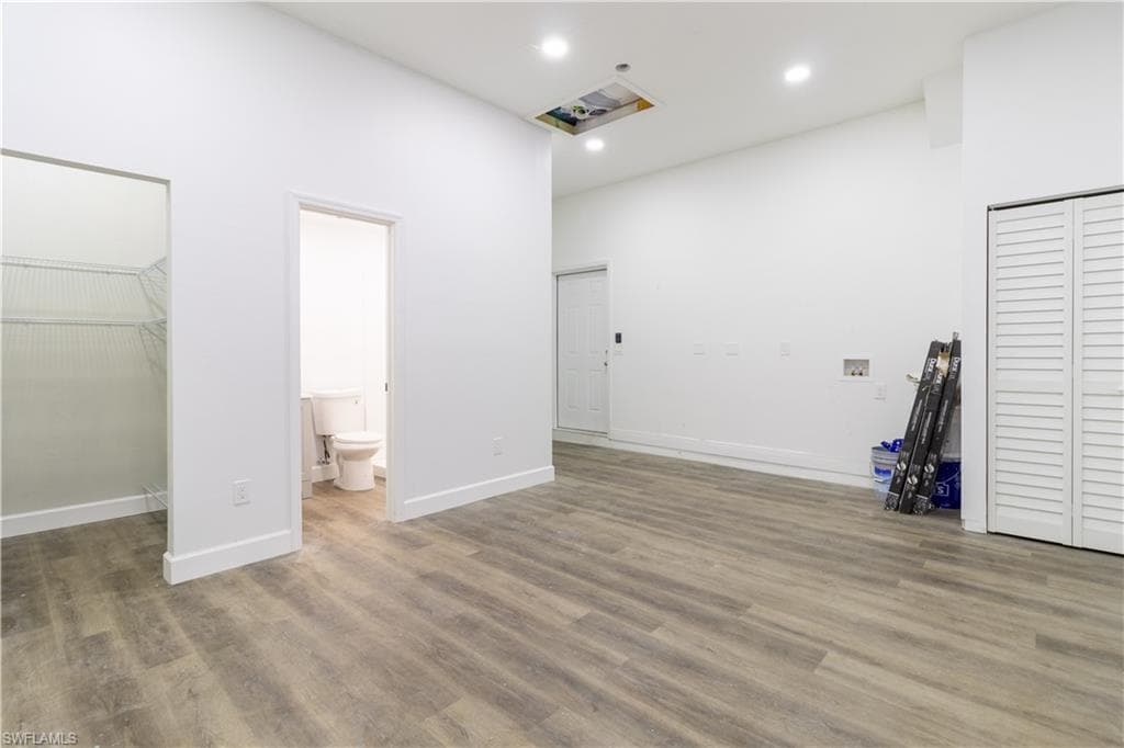3302 Desoto Blvd S, Naples, FL 34117-17