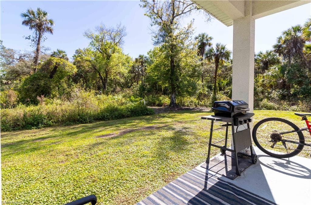 3302 Desoto Blvd S, Naples, FL 34117-20