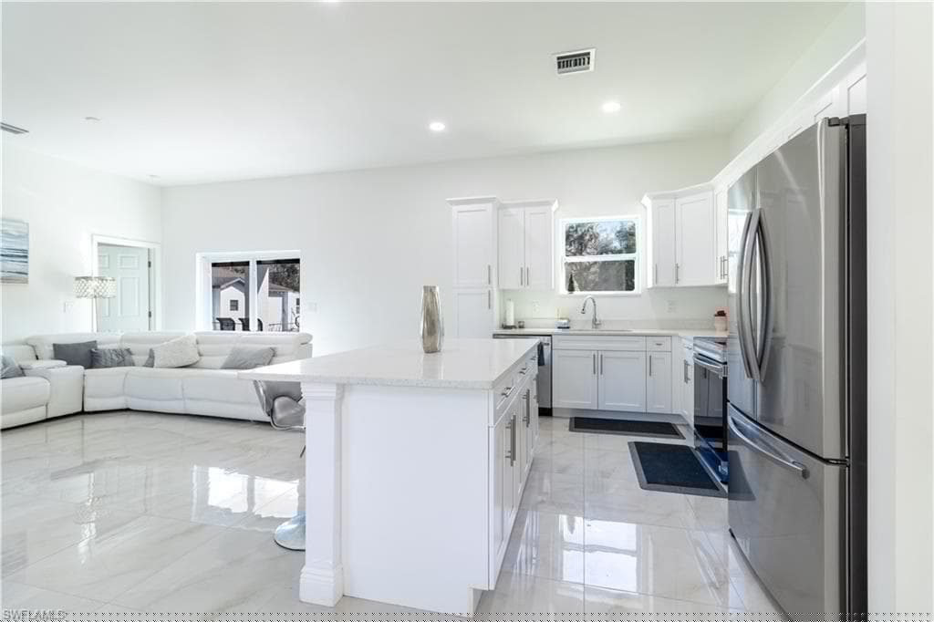 3302 Desoto Blvd S, Naples, FL 34117-5